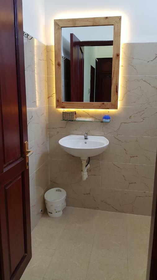 White House Hostel Nha Trang Bagian luar foto