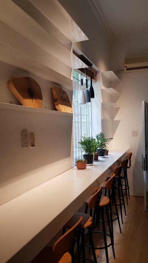 White House Hostel Nha Trang Bagian luar foto