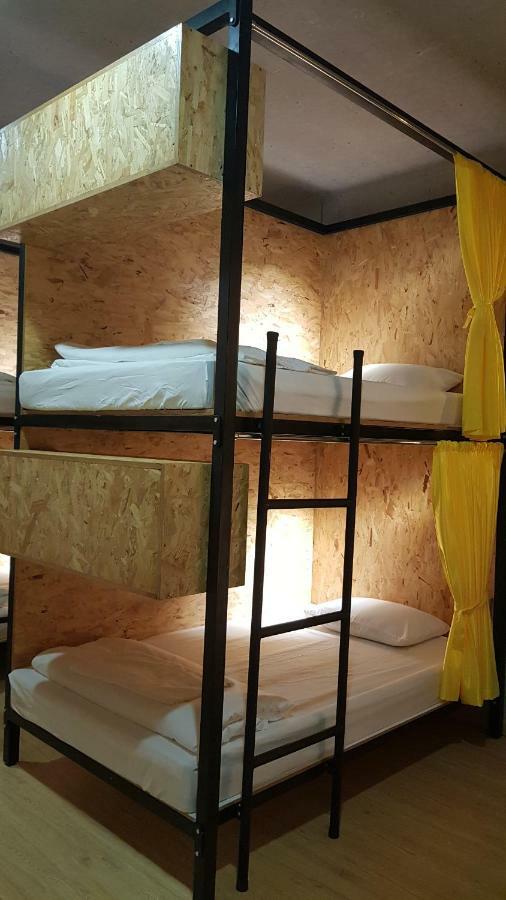 White House Hostel Nha Trang Bagian luar foto